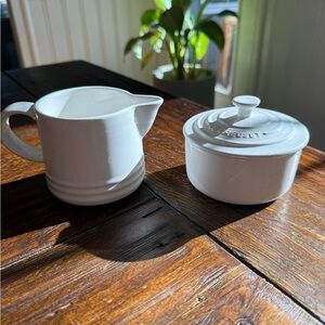 Le Creuset White Creamer and Sugar Set